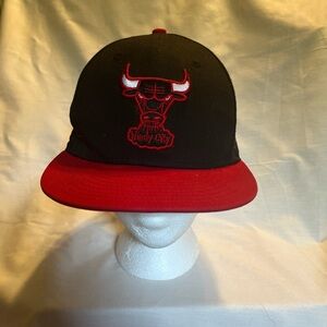 Chicago Bulls red and black cap #bulls #nba